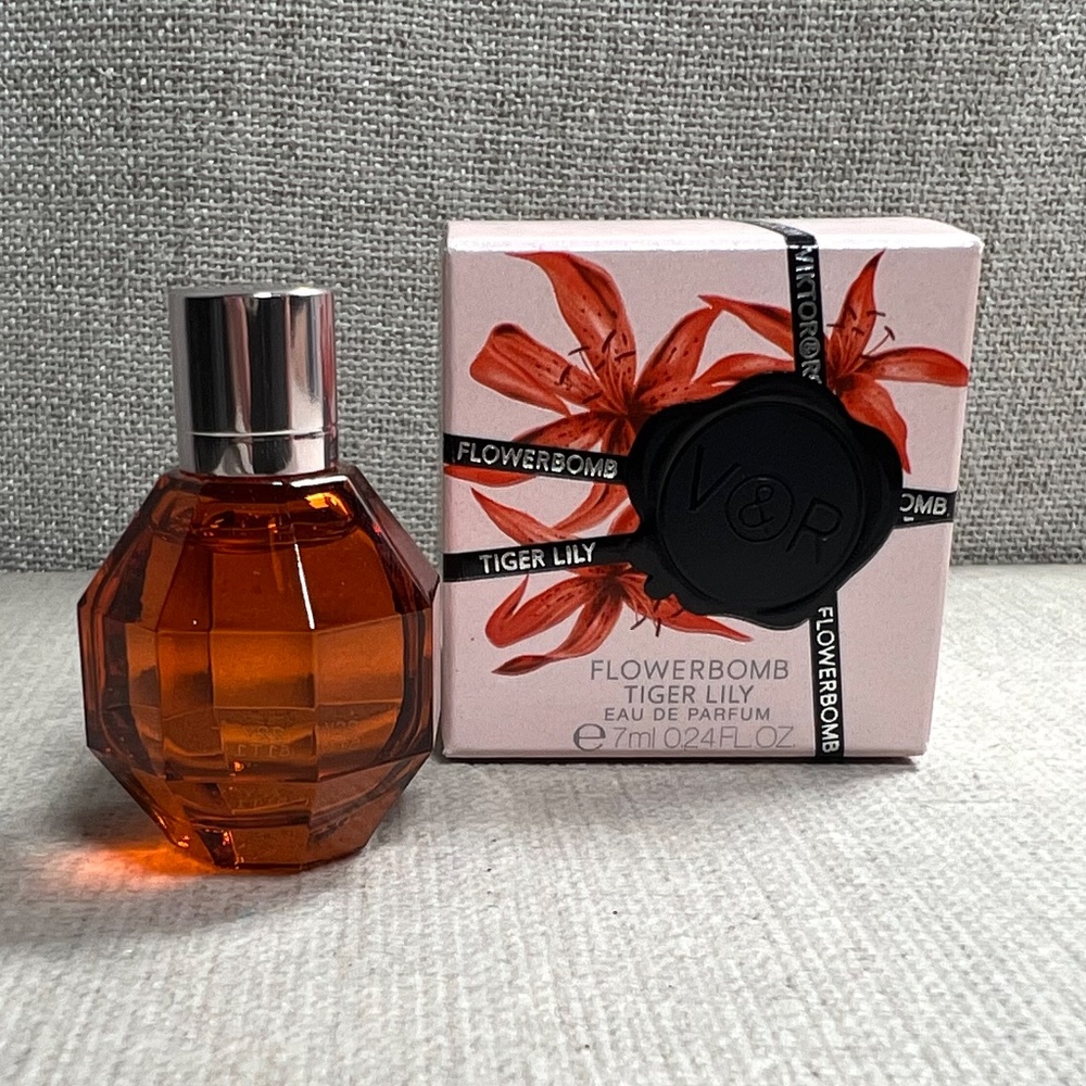 ❤️ Viktor&Rolf Flowerbomb Tiger Lily mini - Picture 8 of 8